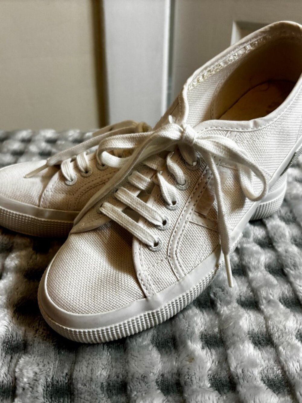 Superga 2750 Cotu Classic White Canvas Sneakers Women’s Size 8